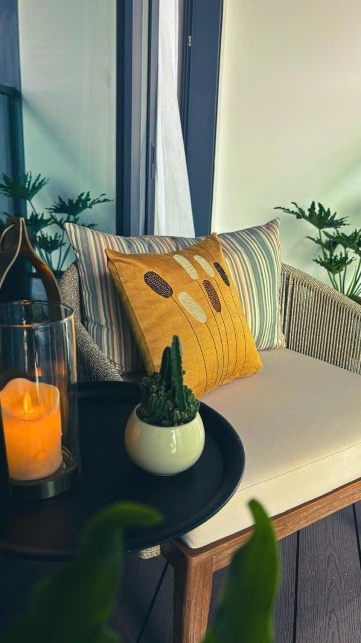 Signature With Staycation By Apple Haus * Hô Chi Minh-Ville